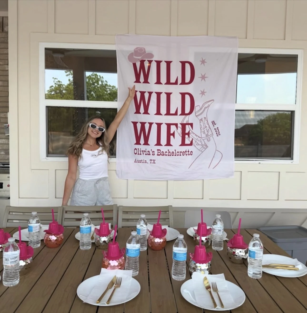 A bride and her wedding party celebrating with their private hibachi chef